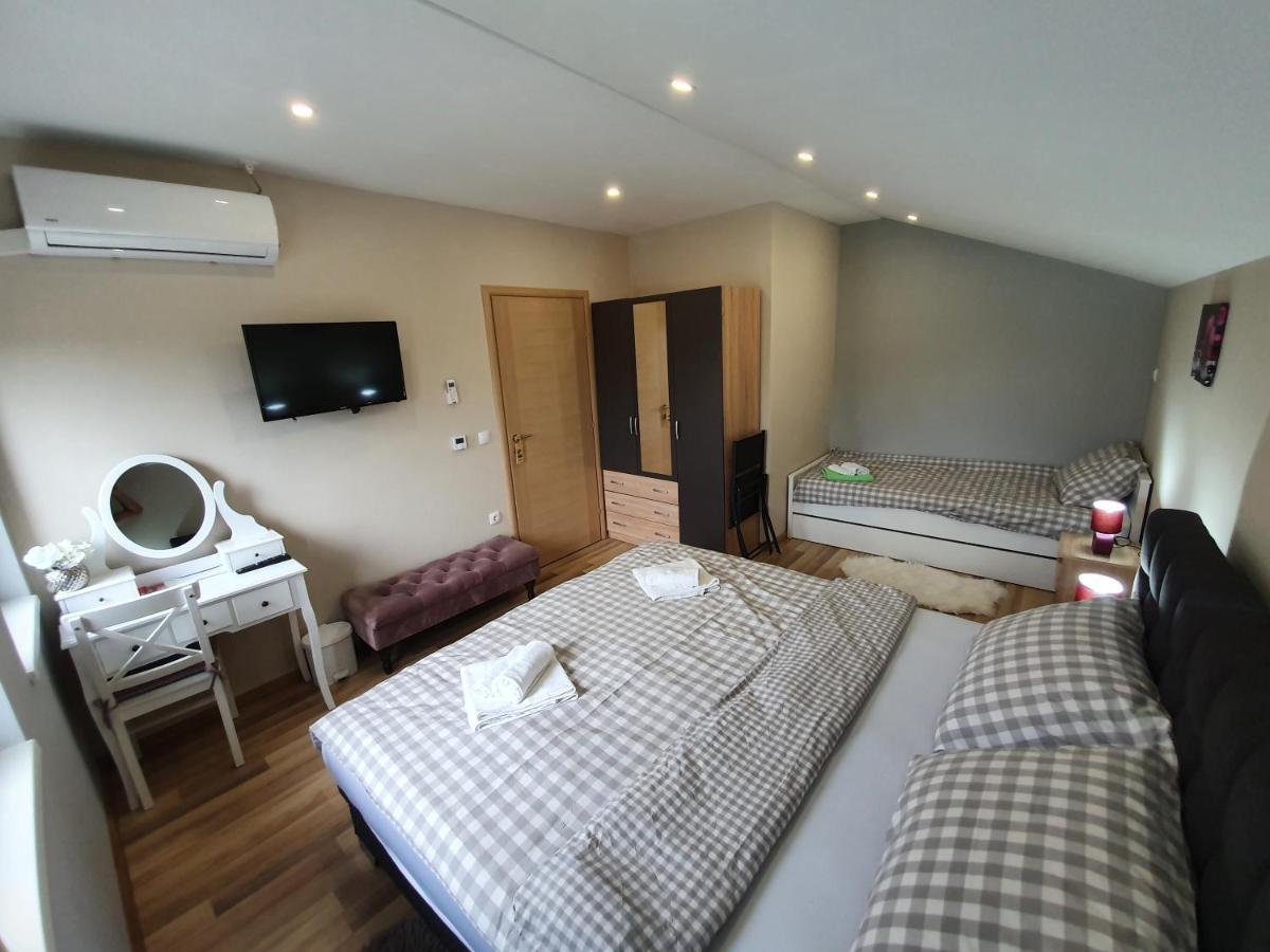 Apartman Bozur **** Satnica Dakovacka Exterior foto